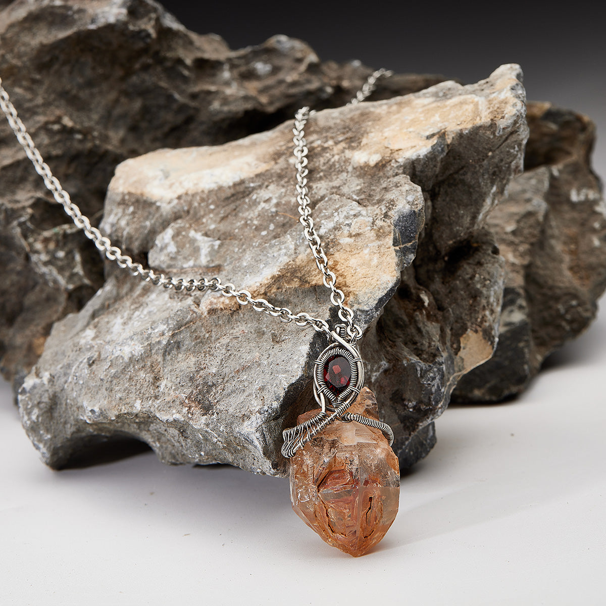 Generous Wealth Share Yellow Clay Inclusions Crystal Garnet Silver Pendants