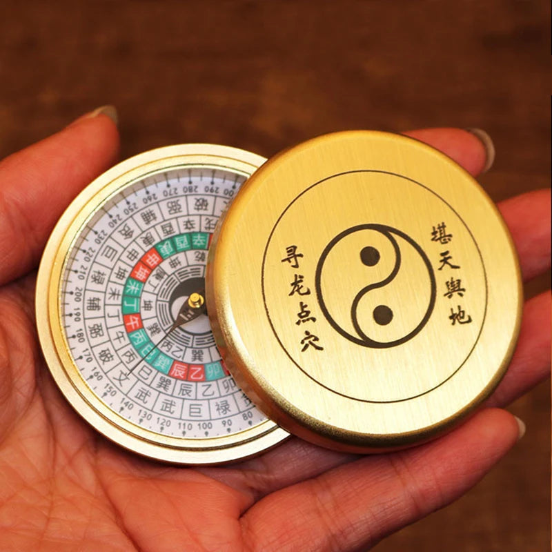 Ancient Chinese Feng Shui Profession Brass Compass Round Metal Surface With cover Luopan Pocket LuoJingYi Master Home Decoration