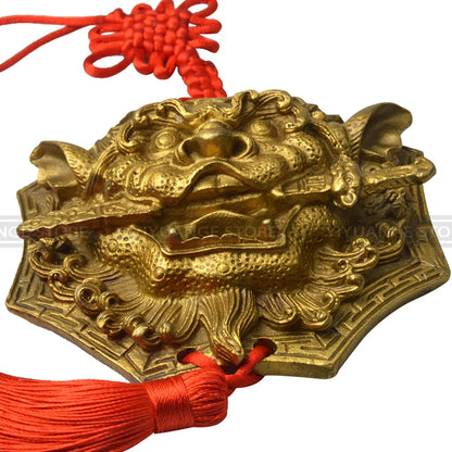 Chinese Fengshui The Bronze Beast Head Eight Lions Bite Sword Pendant Copper Lion Door Ornaments Home Decoration