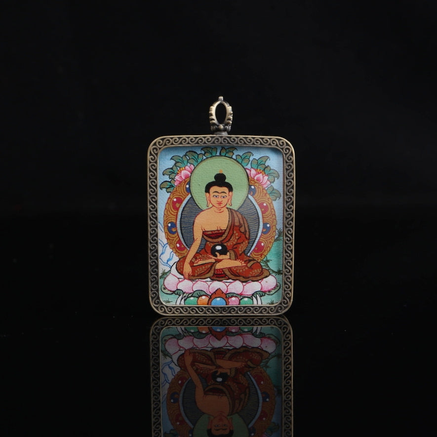 Shakyamuni Buddha Tibetan Thangka Pendant with Eight Auspicious Tibetan Signs Shell