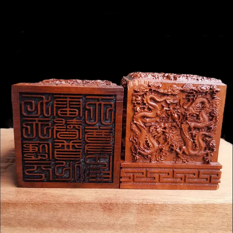 Taoist seal, relief Jiulong, lightning strike, jujube wood, Jiutian YingYuan Raytheon Puhua Tianzun seal, Taoist articles