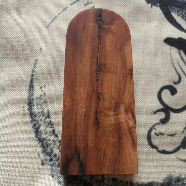 lightning stroke jujube wood, raw materials of Taoist ritual tools, semi-finished wood, hand carved wood, wood carving material